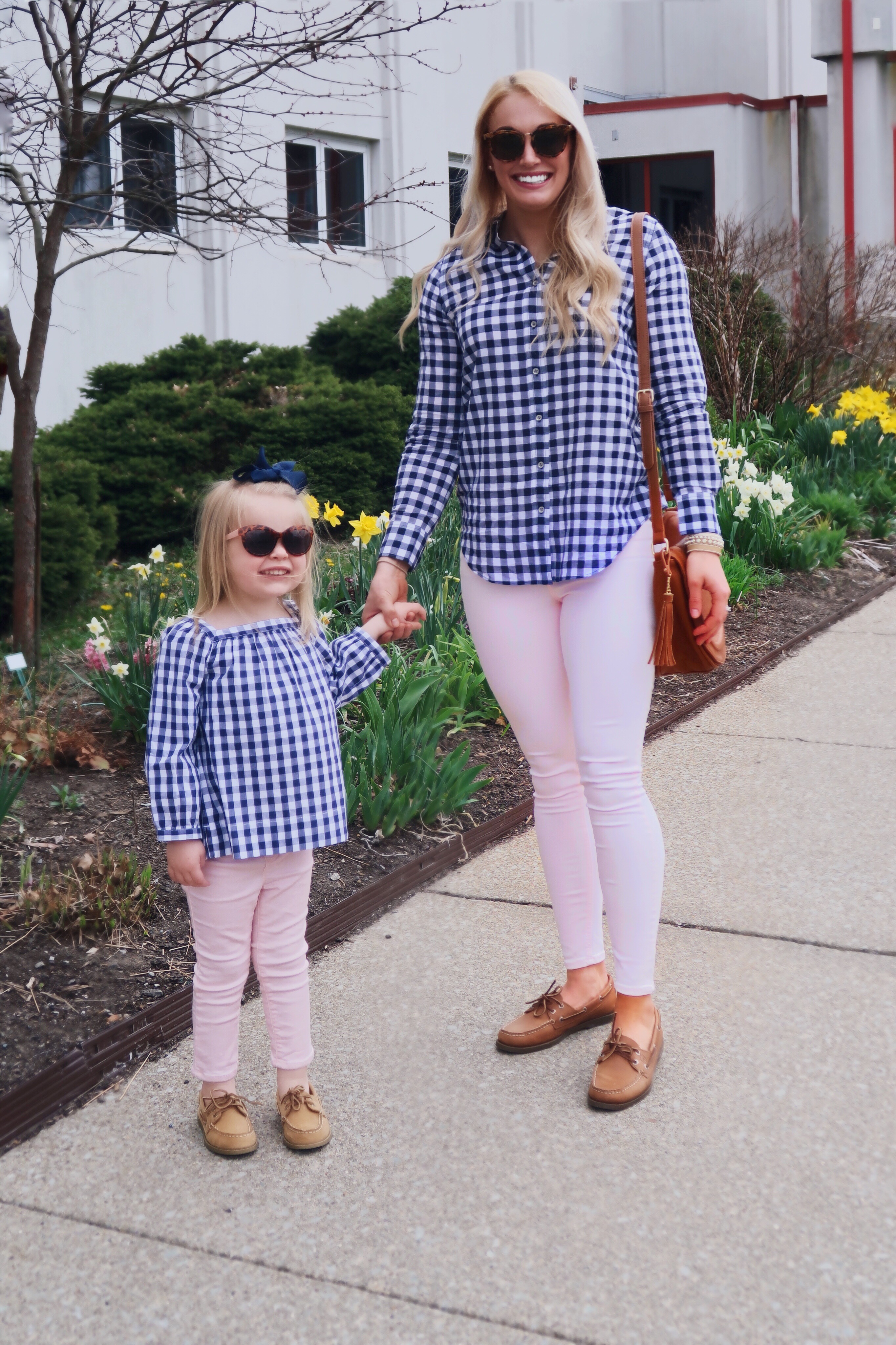 Mommy and Me Matching Outfits | Gingham Shirts | Pink Jeans | Sperry Boat Shoes #preppy