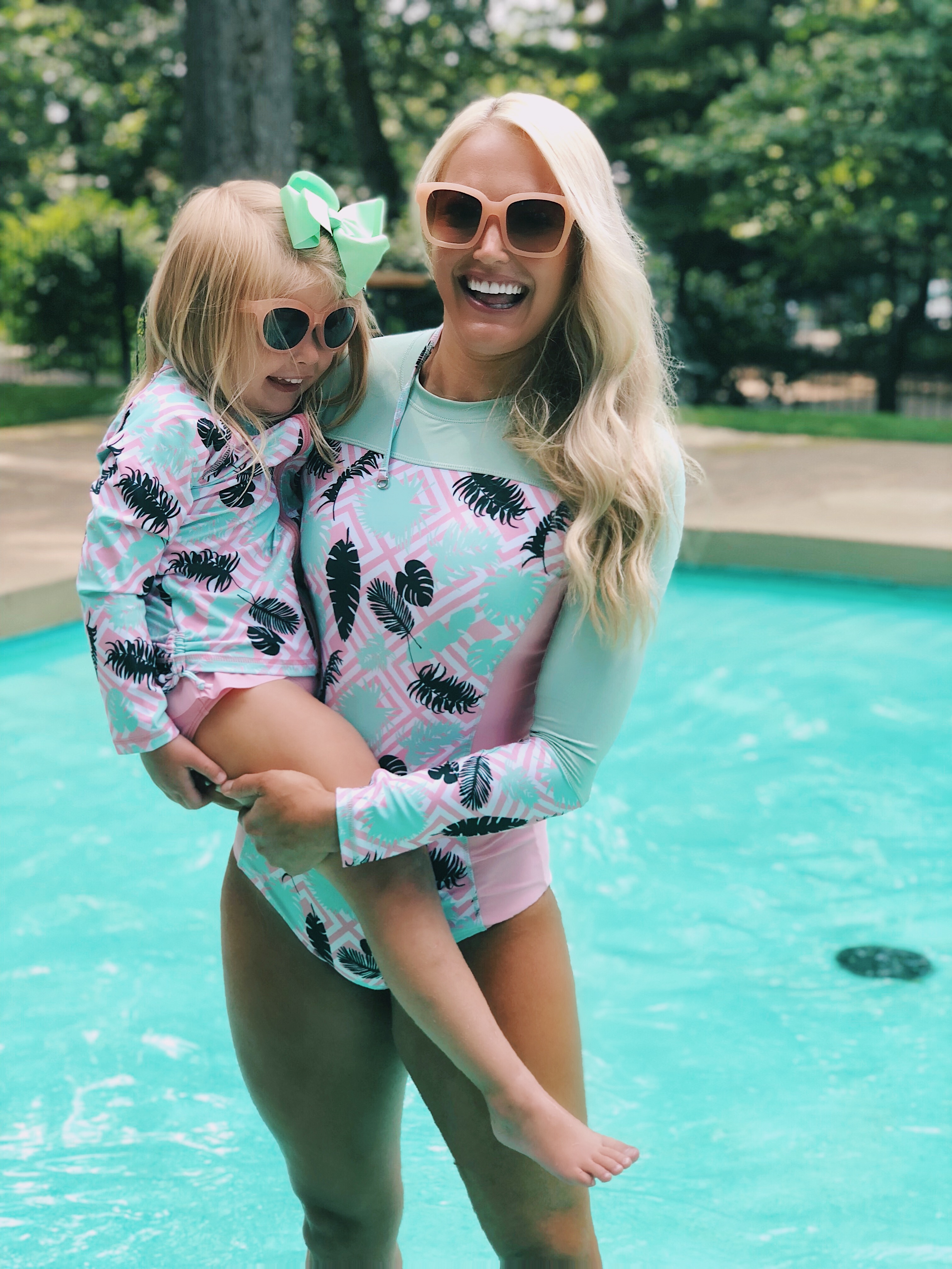 Mommy and Me Swimsuits | SwimZipUPF 50+ Sun-Safe Swimwear | Matching Rashguards #mommyandme #matchingoutfits #sunsafe | www.styleherstrong.com