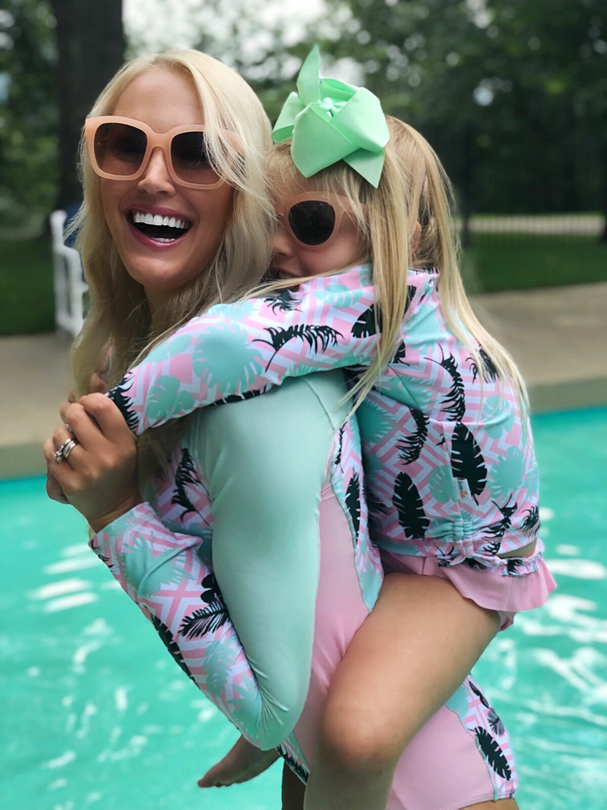 Mommy and Me Swimsuits | SwimZipUPF 50+ Sun-Safe Swimwear | Matching Rashguards #mommyandme #matchingoutfits #sunsafe | www.styleherstrong.com