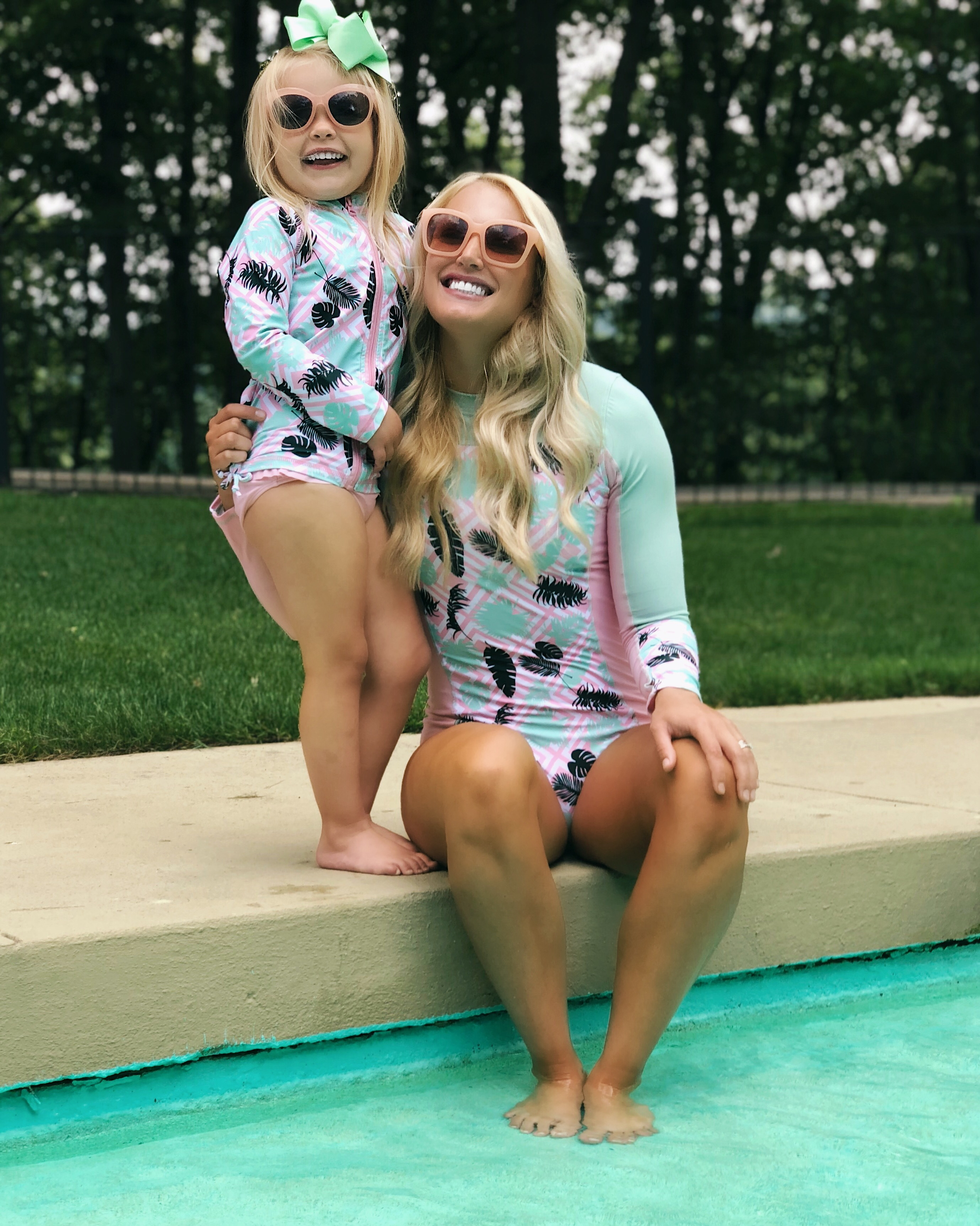 Mommy and Me Swimsuits | SwimZipUPF 50+ Sun-Safe Swimwear | Matching Rashguards #mommyandme #matchingoutfits #sunsafe | www.styleherstrong.com