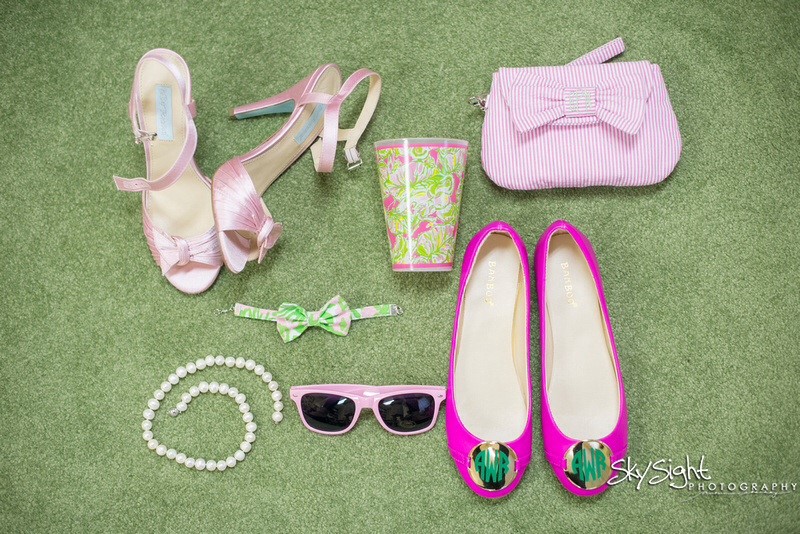 Bridesmaid Gifts | Gifts for Bridesmaids | Lilly Pulitzer | Bridesmaid Accessories | #bridesmaid www.styleherstrong.com