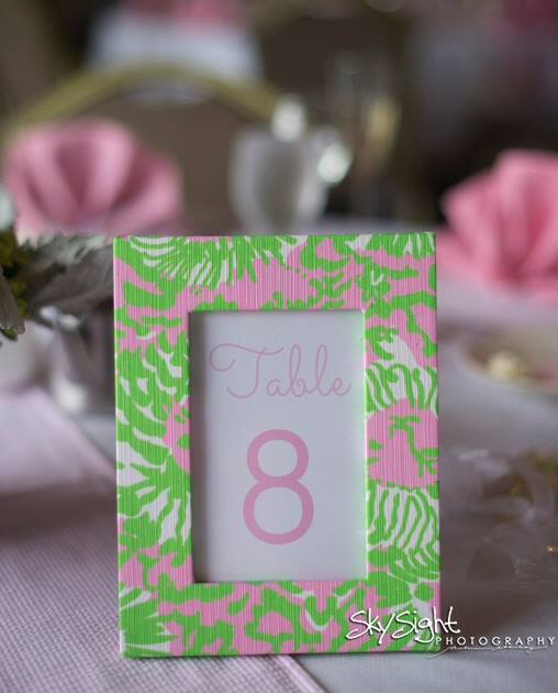 Lilly Pulitzer Bridesmaid Dresses | Lilly Pulitzer Wedding | Preppy Wedding | Souther Wedding | #wedding www.styleherstrong.com