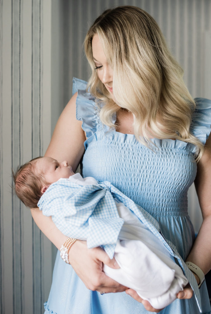 Newborn Photography | Newborn Photos | Family Home Photos | Baby Boy Nursery | Boy Nursery | Little Boy Room | Serena and Lily | Big Sister | Pottery Barn | Grandmillennial Home | Blue and White Home | Family Photo Outfits