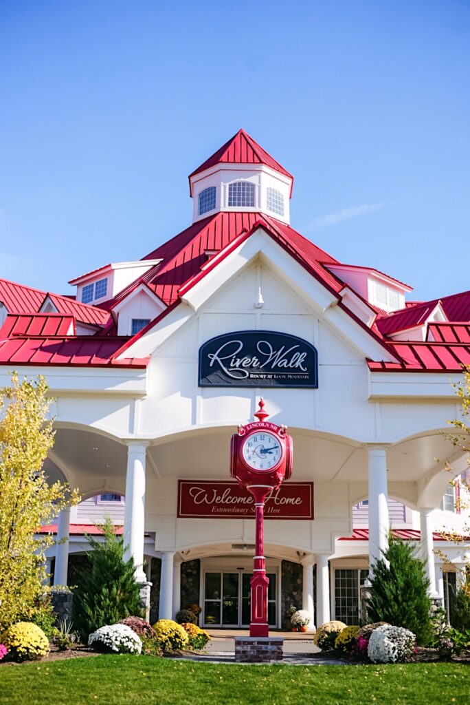 Riverwalk Resort at Loon Mountain | The perfect fall foliage leaf peeping destination or ski trip to the White Mountains resort