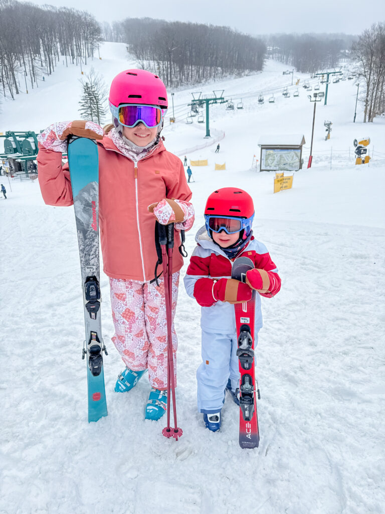 Family Ski Gear Favorites | Ski Trip Packing List | Slope Style | Ski Style 
| Apres Ski